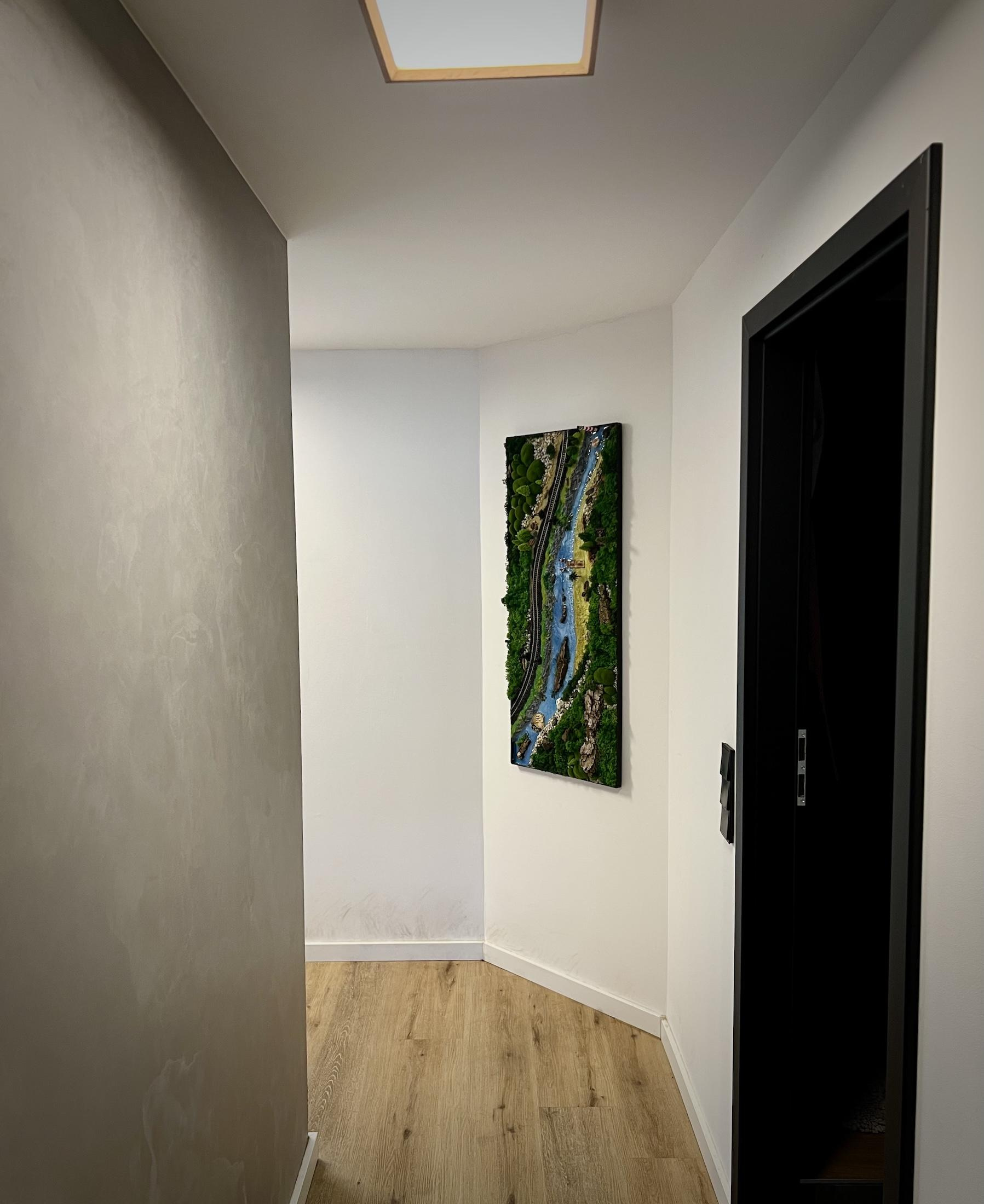 Вуаля! Картина в коридоре готова :)